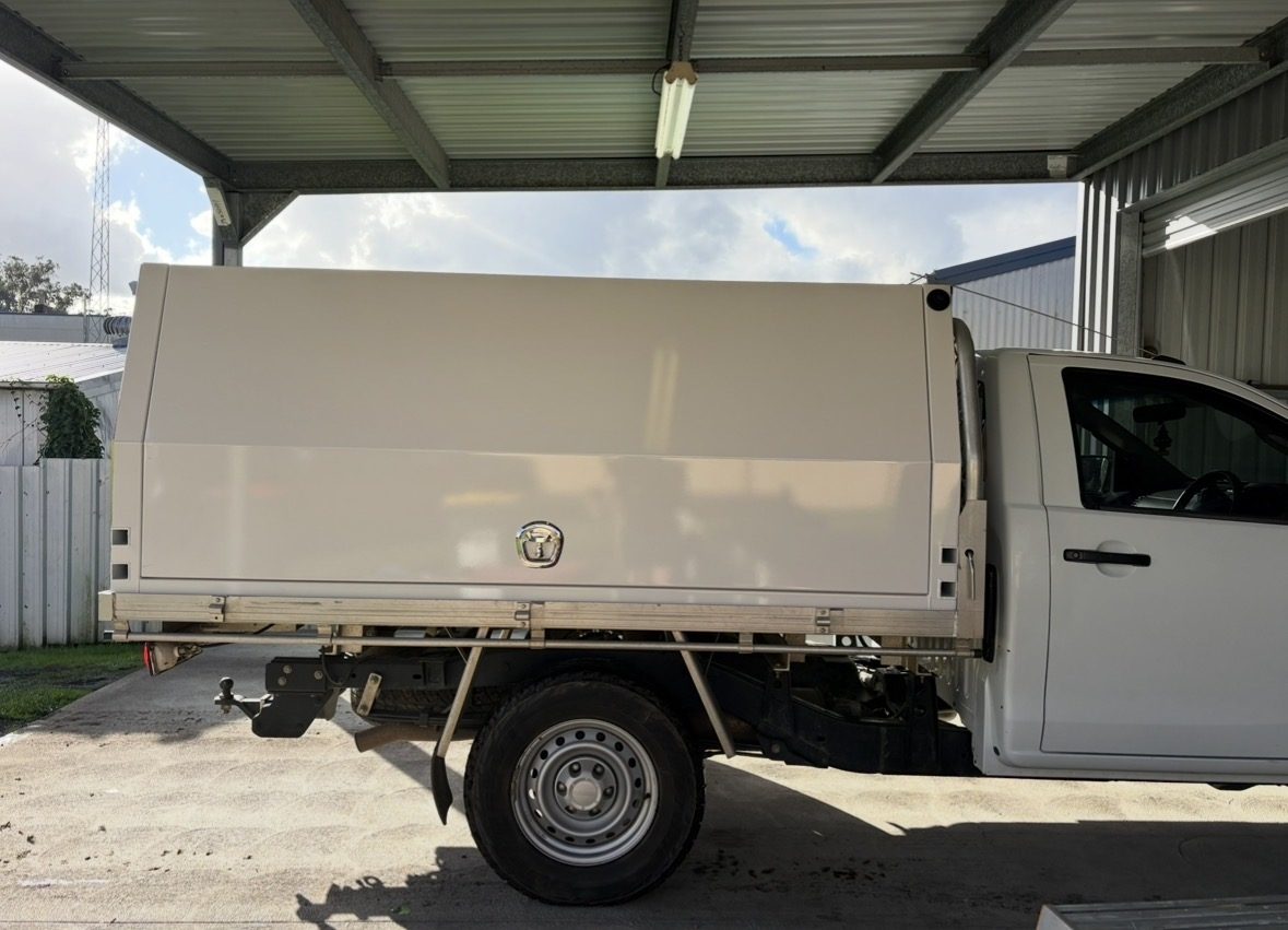 Bindi Boss truck before the wrap
